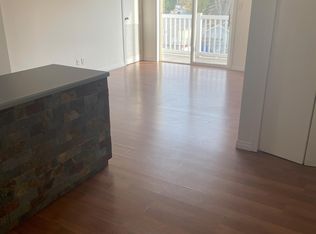 11825 71st St NW #404, Edmonton, AB T5B1W4