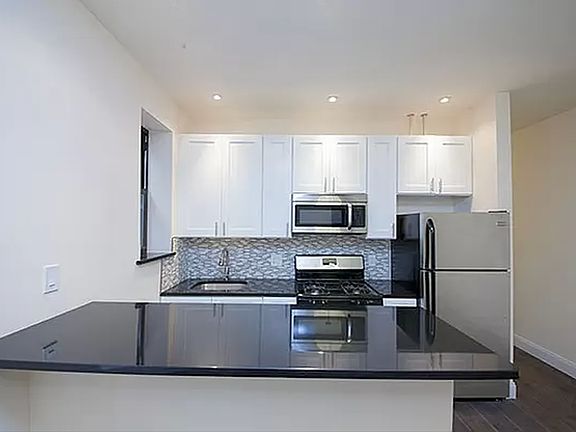 4th image of 531 W 151st St APT 52