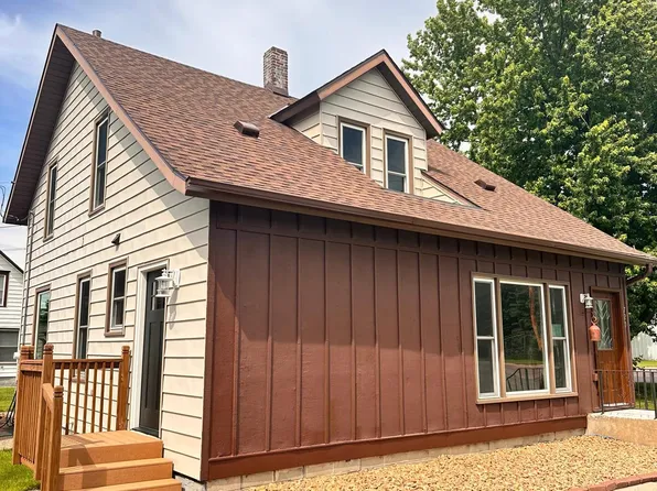 720 Fir Ave, Bird Island, MN 55310