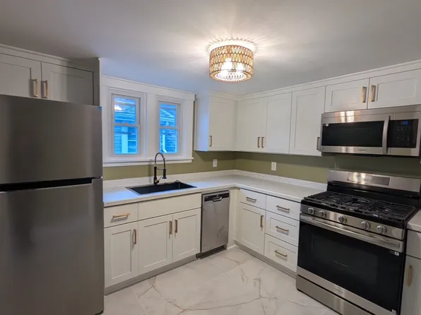 91 Marjorie Dr Floor 2, Buffalo, NY 14223