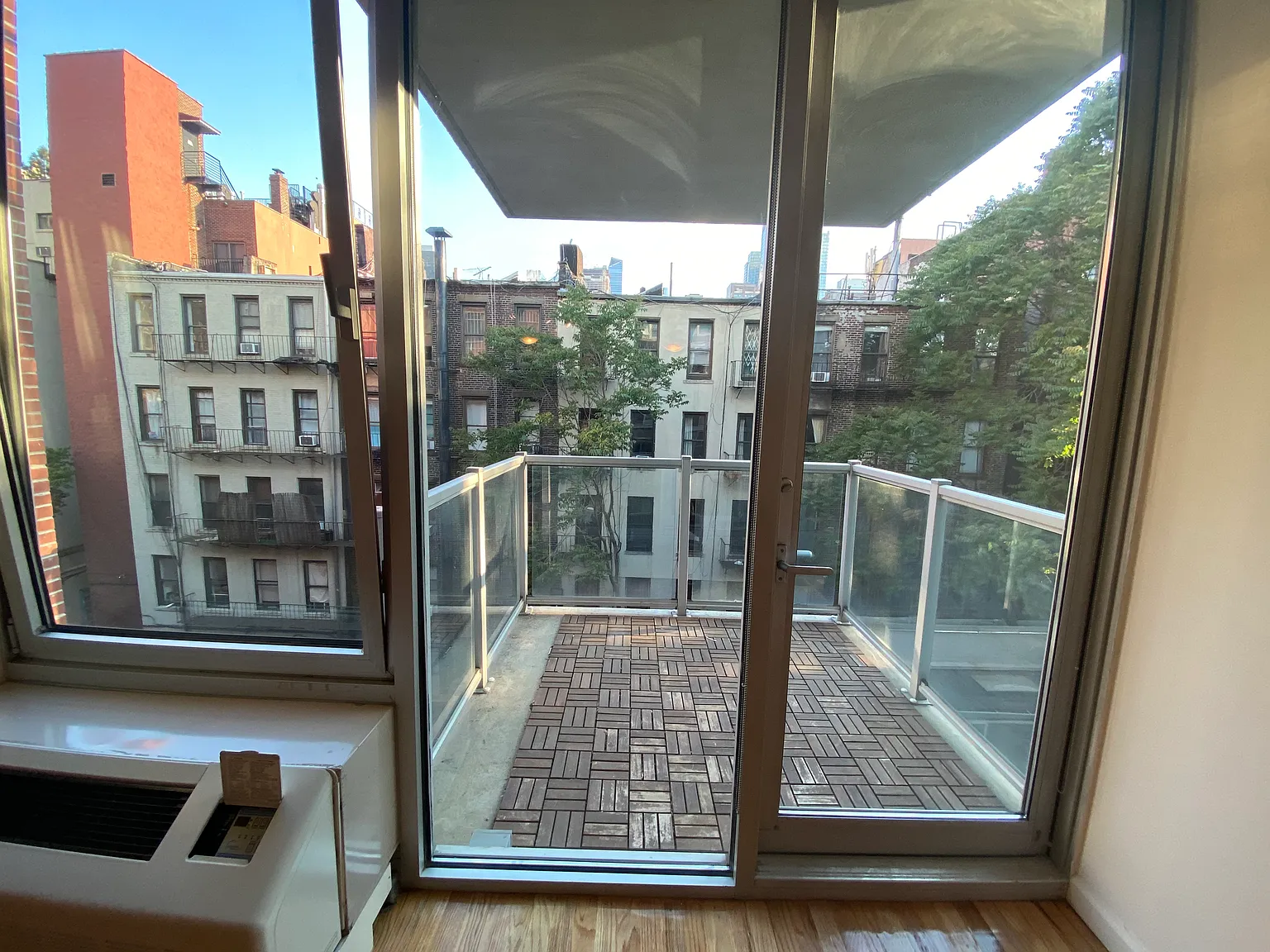 540 West 50th Street — Photo 4