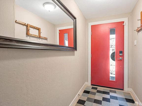 2nd image of 398 Campbell Ave