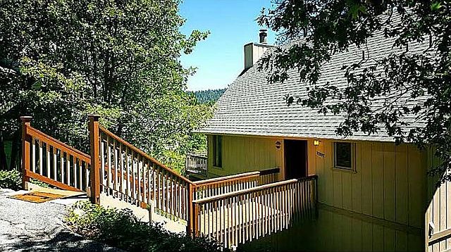 1st image of 27507 Cedarwood Dr