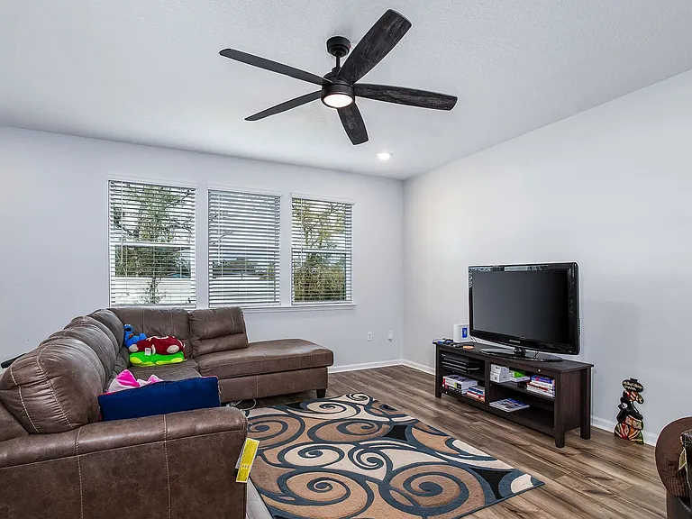 8263 Victory Crossing Blvd — Photo 6