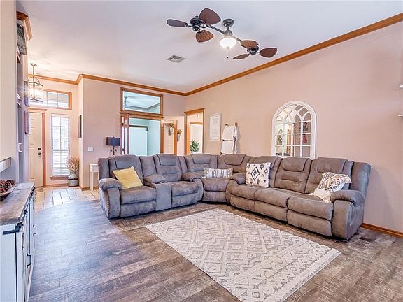 5th image of 1804 NW 163rd Cir
