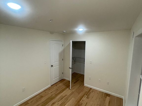 5th image of 26 Stuyvesant Ave APT 2