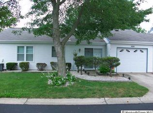 863 Liverpool Cir #B, Manchester Township, NJ 08759
