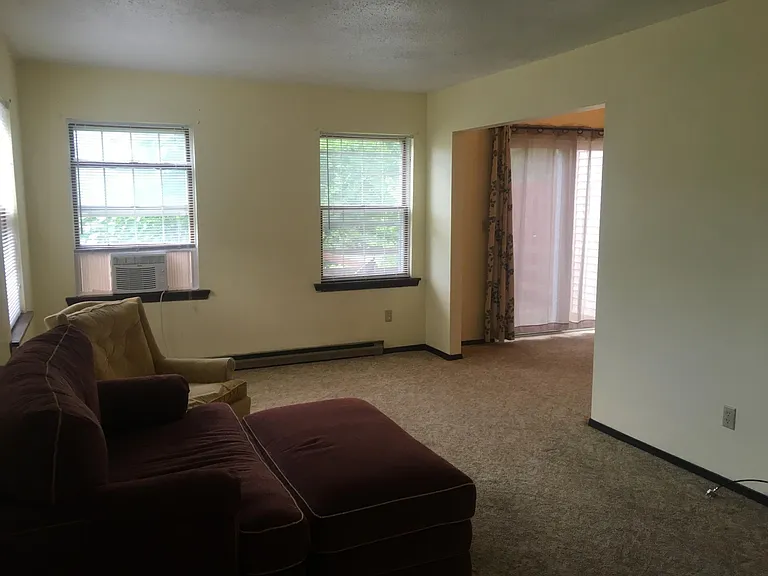 1101 Teaberry Ln — Photo 43