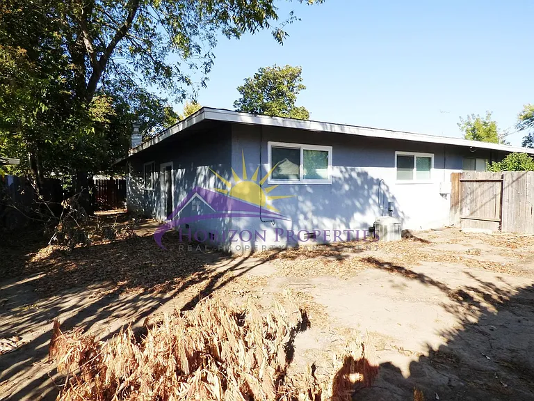 1430-1432 Topaz Way — Photo 21