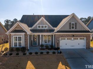 920 Poppy Fields Ln, Wake Forest, NC 27587