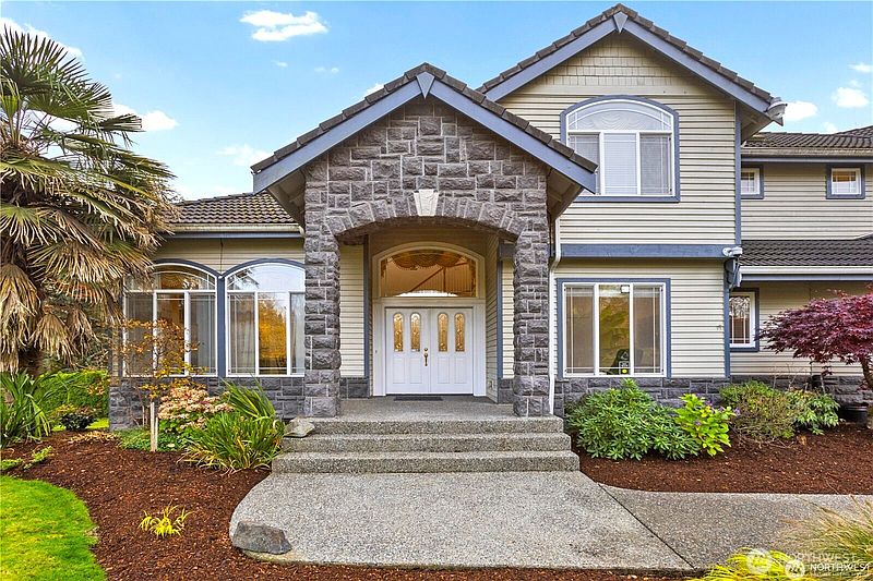 3rd image of 8502 152nd Street SE