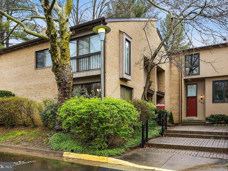 1st image of 3153 Colchester Brook Ln