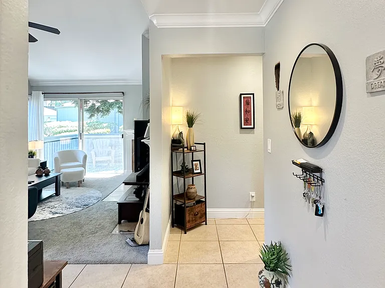338 Blanchard Ln — Photo 5