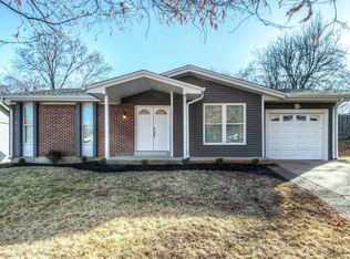 504 Arborwood Dr, Ballwin, MO