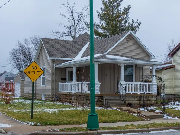 502 Dearbaugh Ave, Wapakoneta, OH 45895