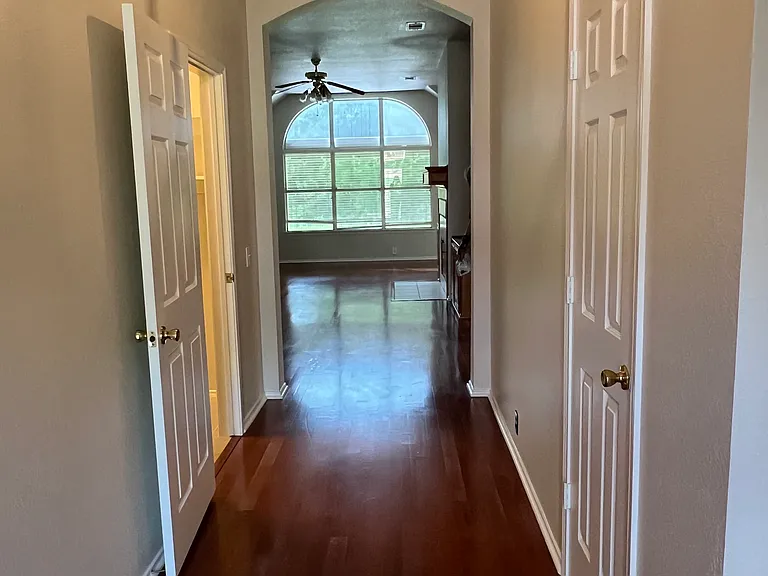 Entry way