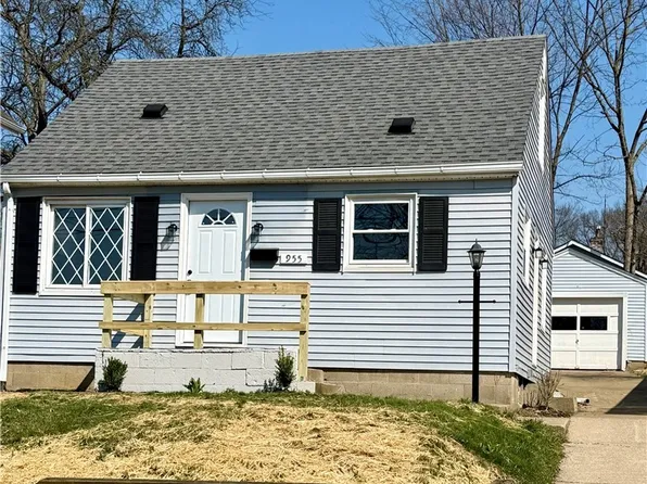 955 Iona Ave, Akron, OH 44314