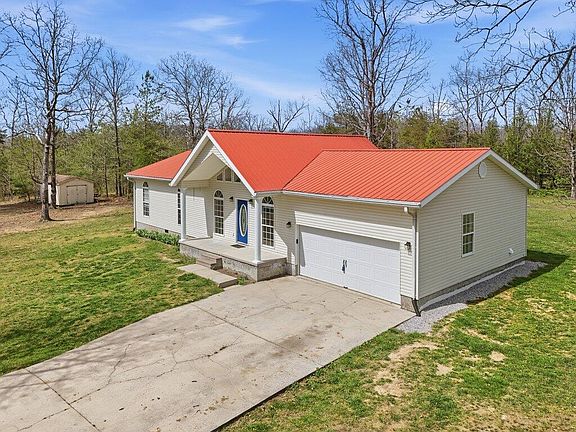 2nd image of 3629 Walkertown Rd