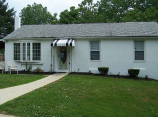 313 Buchanan Dr, Coatesville, PA 19320