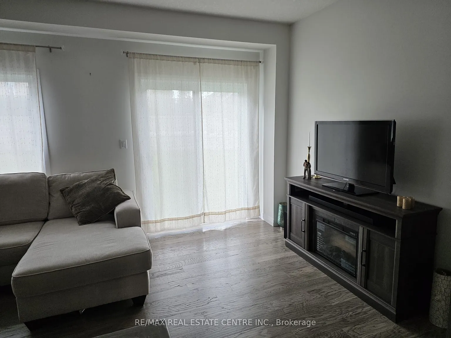 3 bed, $2,599 — Photo 4