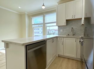 1918 Lakeshore Ave #25, Oakland, CA 94606