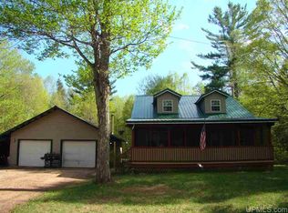 440 Green Garden Rd, Marquette, MI 49855
