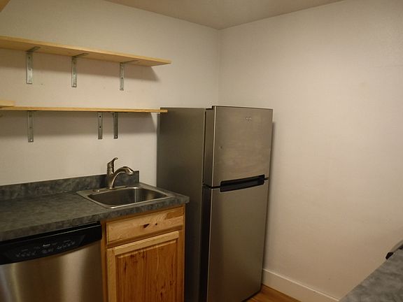 3rd image of 1201 Cleveland St APT B