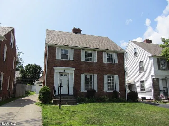 3706 Ingleside Rd photo 1