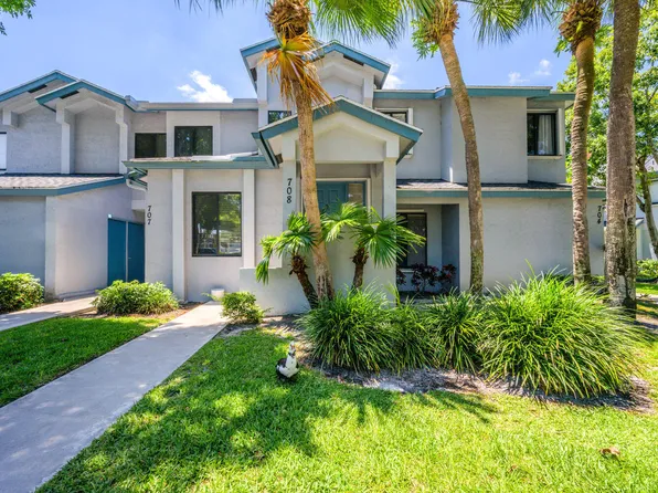 708 Harbour Pointe Way, Greenacres, FL 33413