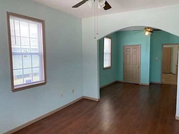 2nd image of 3616 Gen Ogden St