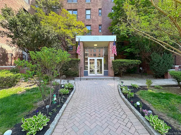 270 N Broadway #2HI, Yonkers, NY 10701
