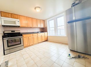 713 E 239th St FLOOR 3, Bronx, NY 10466