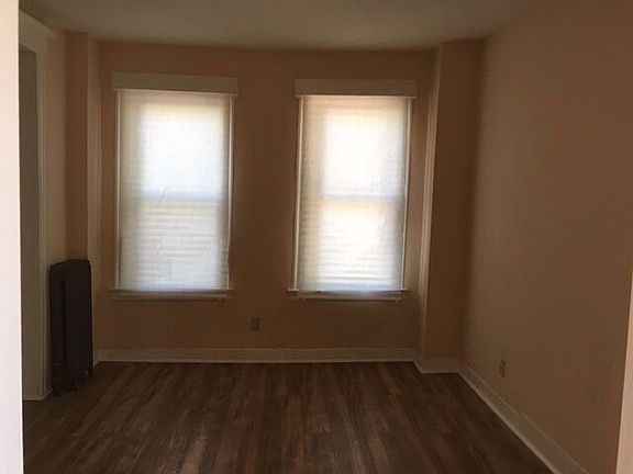 2nd image of 141 Sunset Ave #2