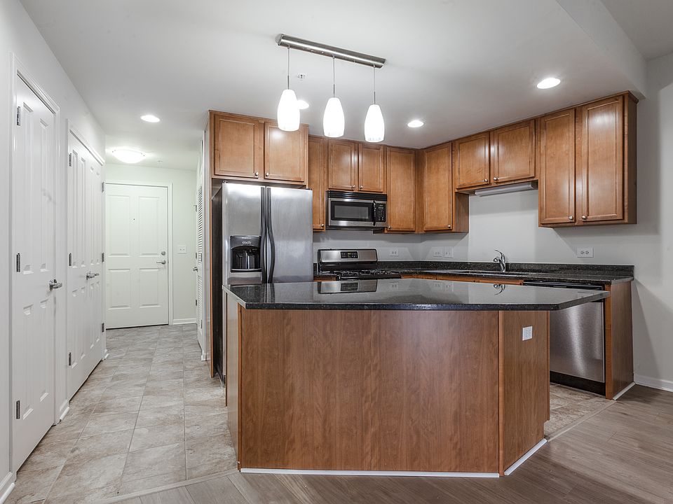 1st image of 3200 Oak Park Ave Unit 301