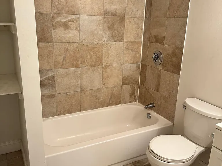 38 Hemenway St #51 — Photo 44