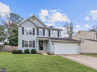 29 Archwood Ave, Glen Burnie, MD 21061