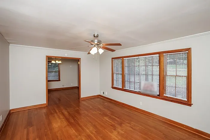 3 bed, 2.0 bath, 1494 sqft, $1,765 — Photo 4