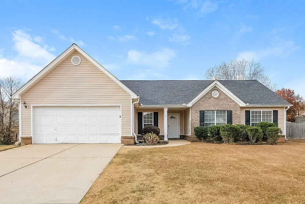 4 bed, 3.0 bath, 1948 sqft, $2,190 — Photo 1