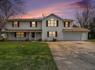 8905 Lori Ct, Portage, MI