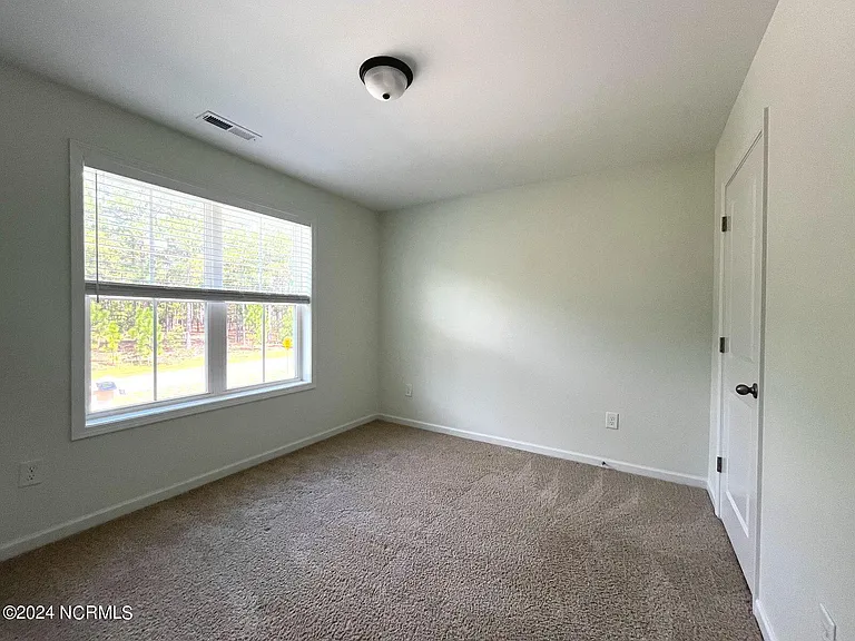 885 Carolina Rd — Photo 25
