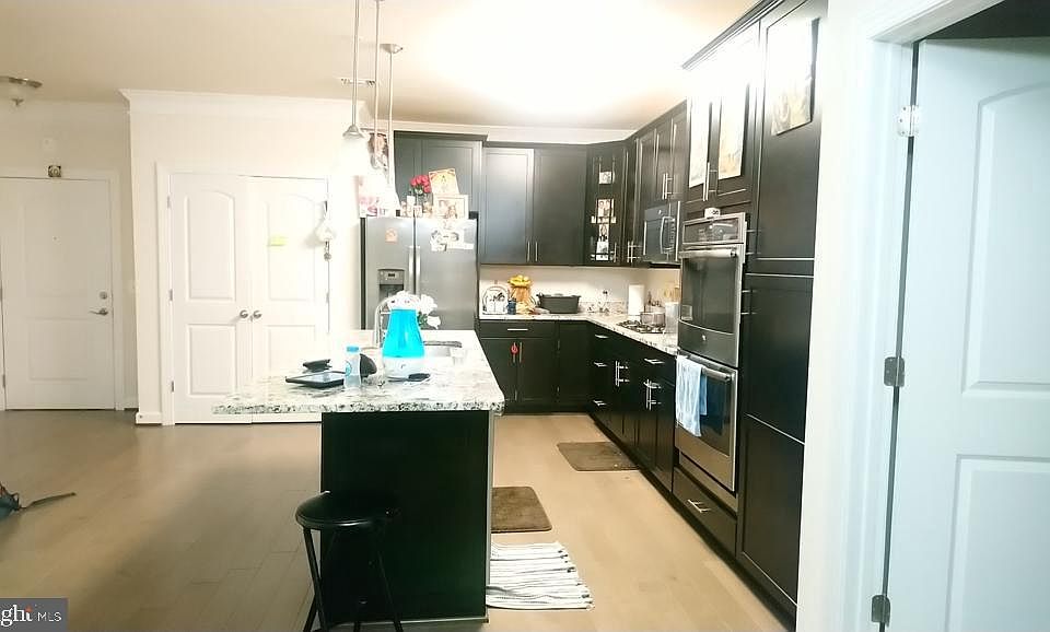 1st image of 13740 Endeavour Dr APT 407