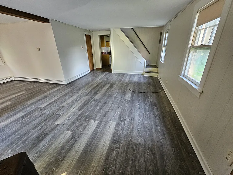 School House Ln — Photo 6