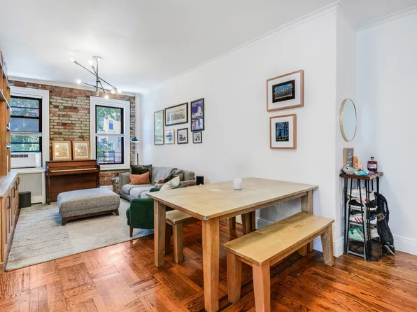 24-75 38th Street image 2 of 12