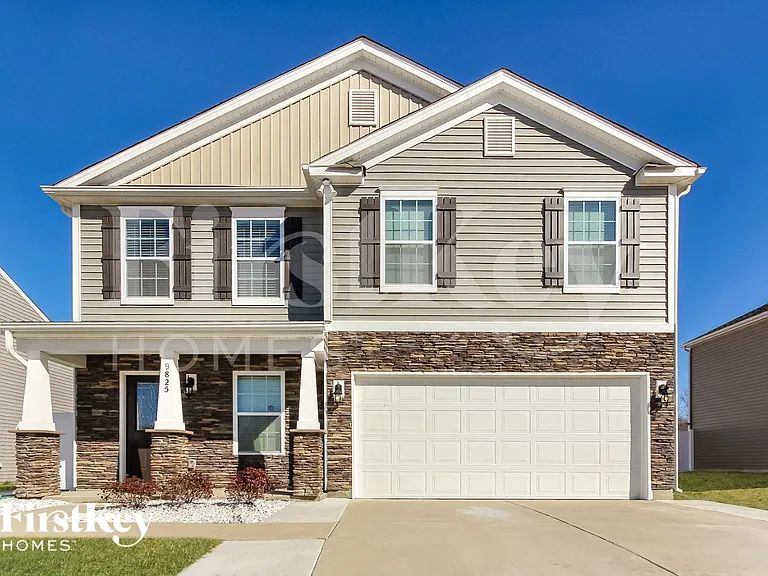 9825 Pollie Little Ln — Photo 1