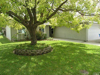 1st image of 605 McKenzie Dr