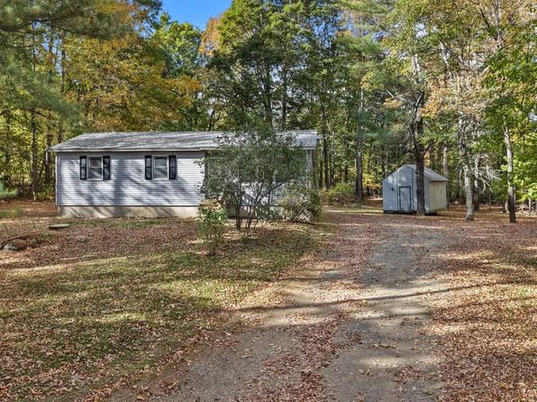 384 Fuller Road Road, Carmel, ME 04419