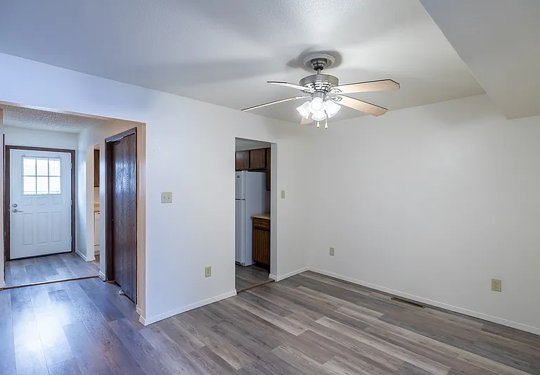 1205 Crook Ave #1 — Photo 5