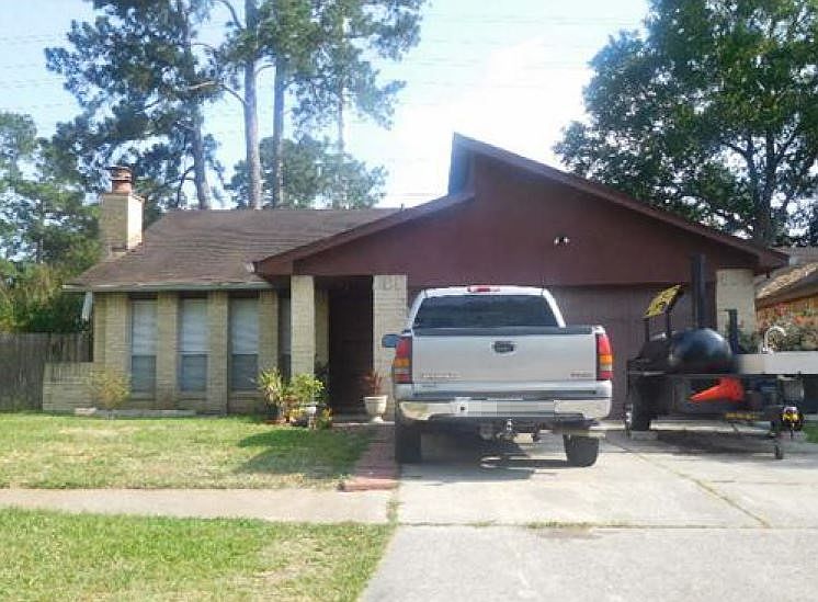 1st image of 6952 Foxwaithe Ln