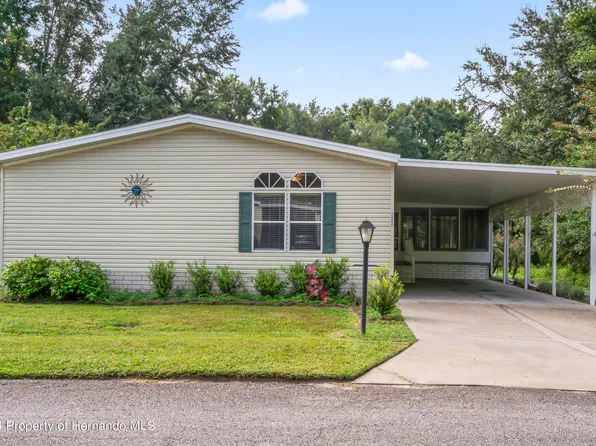 2860 Kingswood Cir, Brooksville, FL 34604