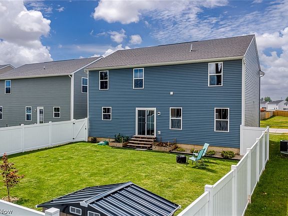 3rd image of 4636 Erhart Dr